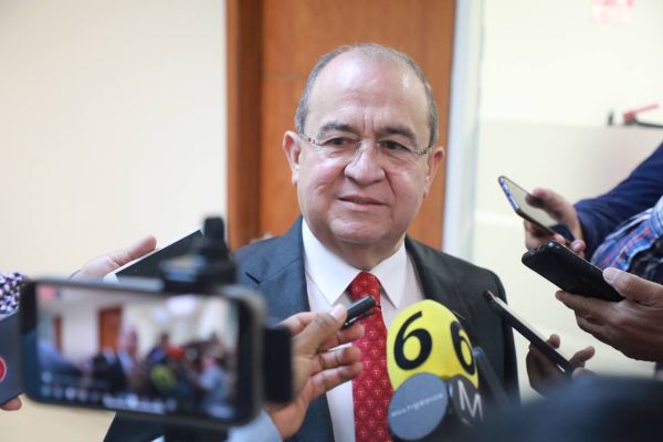 Reconocen falta de Psicólogos y piden  respeto a personal médico de hospitales