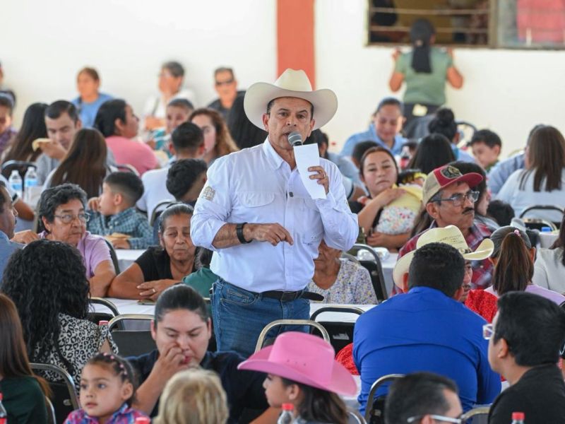 Celebra Lalo Gattás 101 aniversario de ejido Congregación Caballeros