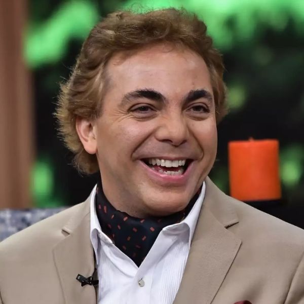 A punto de terminar la prepa,  Cristian Castro anuncia que  quiere ir a la universidad