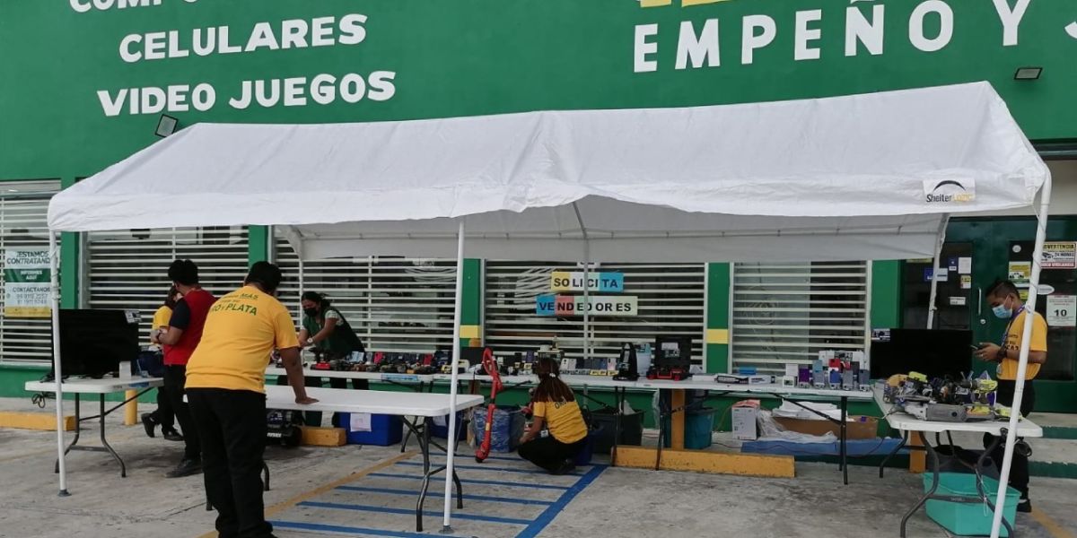 Vacaciones a crédito; obreros empeñan hasta lo  que no tienen para salir en semana santa