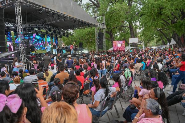 Disfrutan niñas y niños con alegría y diversión el San Markids