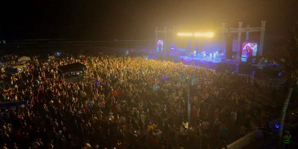 Playa Miramar vibra al ritmo internacional con Gente de Zona en el cierre de Semana Santa 2026