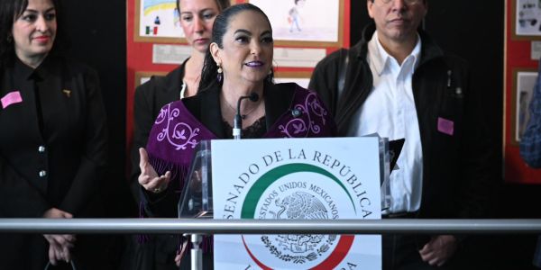 Senadora Olga Sosa inaugura exposición de dibujos de niñas y niños migrantes tamaulipecos en el Senado de la República