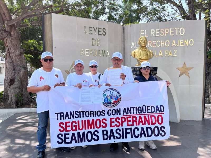 Trabajadores transitorios de Pemex exigen avances en proceso de basificación