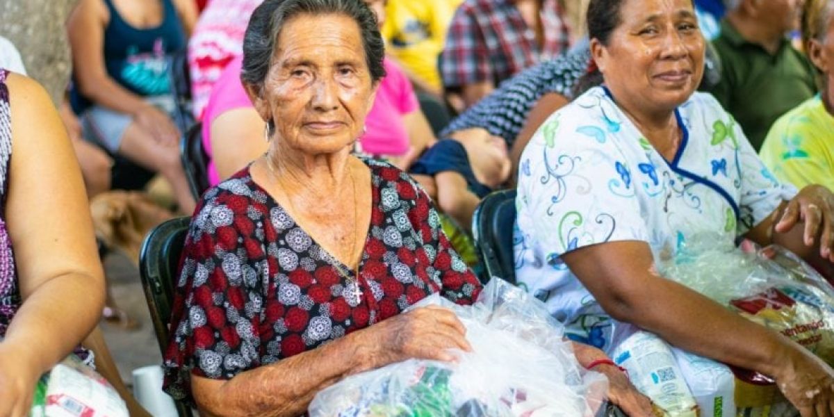 Blindan compra de despensas con auditorías y controles