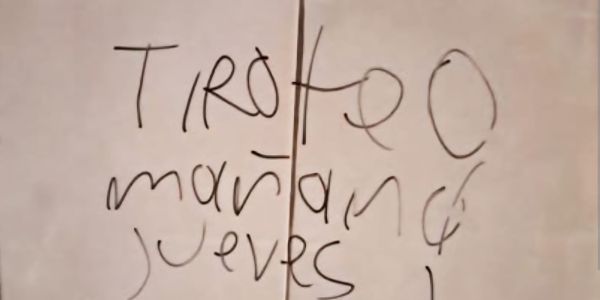 Alertan por reto viral que simula tiroteos en escuelas; advierten consecuencias penales