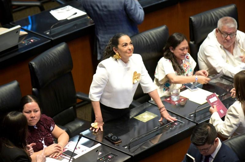 Olga Sosa llama a consolidar instituciones eficaces, con control democrático y apego irrestricto a la Constitución