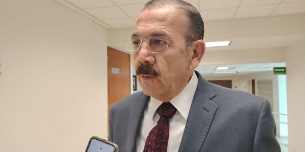 Multarán hasta con 9 mil pesos por no encender luz interior de Uber y DiDi