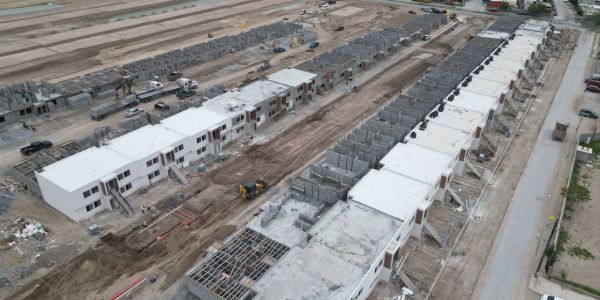 Avanzan viviendas del bienestar en Nuevo Laredo con respaldo y coordinación del gobierno municipal