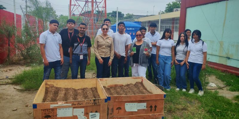 Impulsan conciencia ecológica entre jóvenes con huertos escolares en el CBTIS 924