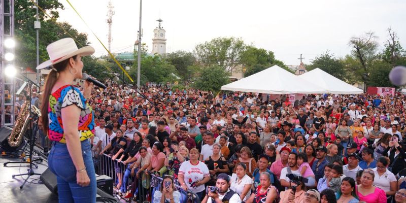 Miles de familias disfrutan exitoso festival del Día de las Madres organizado por el gobierno municipal y el DIF Nuevo Laredo