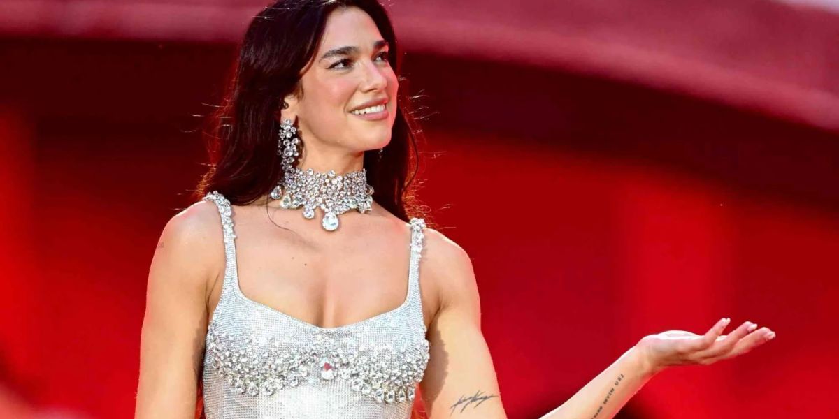 Dua Lipa demanda por 15 mdd a Samsung tras usar su imagen sin autorización