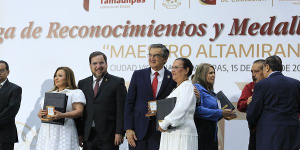 Las y los maestros son el corazón de la transformación: Américo Villarreal