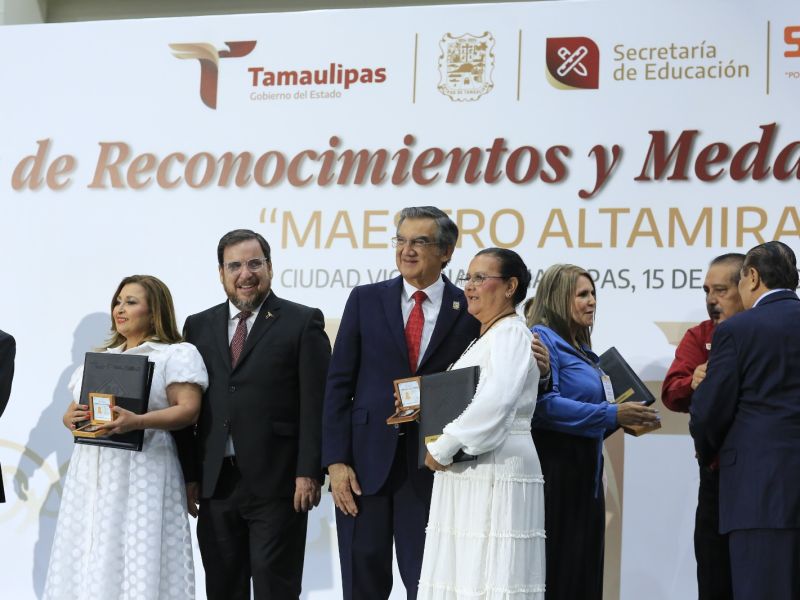 Las y los maestros son el corazón de la transformación: Américo Villarreal