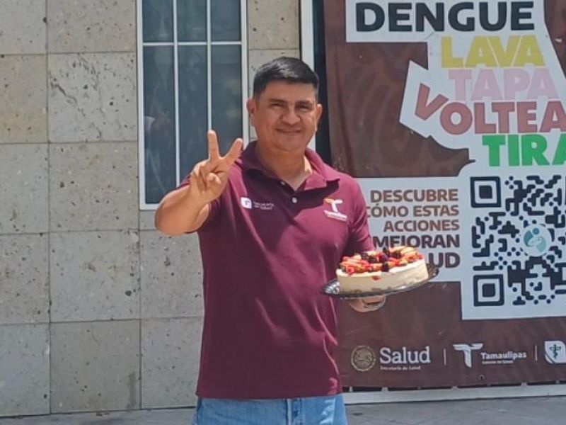 “Celebra” dos años de reinstalación… sin sueldo