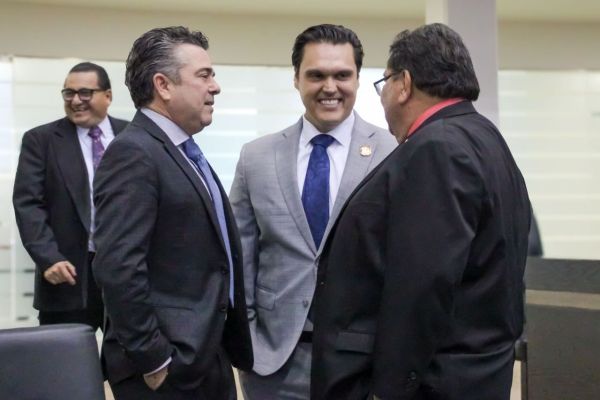 Reformas fortalecen democracia y combaten privilegios: HP