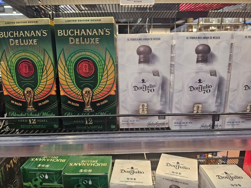 Alerta Cofepris por venta de whisky y tequila falsificados