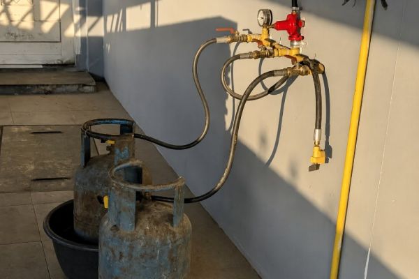 Calor dispara riesgo de fugas; Protección Civil pide revisar instalaciones de gas