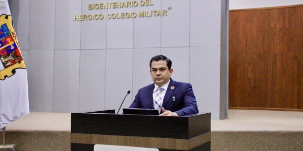 Buscan derribar barreras en tribunales; Diputado Marco Gallegos