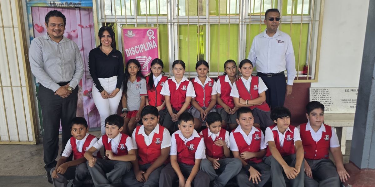 Astrid Sontoya Muller acepta ser madrina de generación de la Primaria Rodolfo Torre Cantú