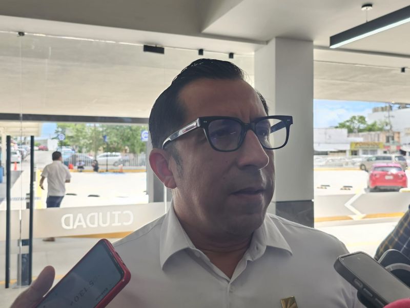 Se contienen robos en la calle Hidalgo; continúan en colonias
