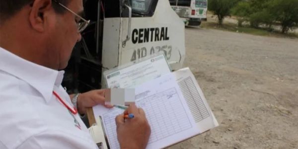Retiran microbuses fuera de norma en Victoria