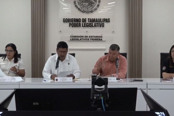 Congreso rechaza crear figura de iniciativas preferentes