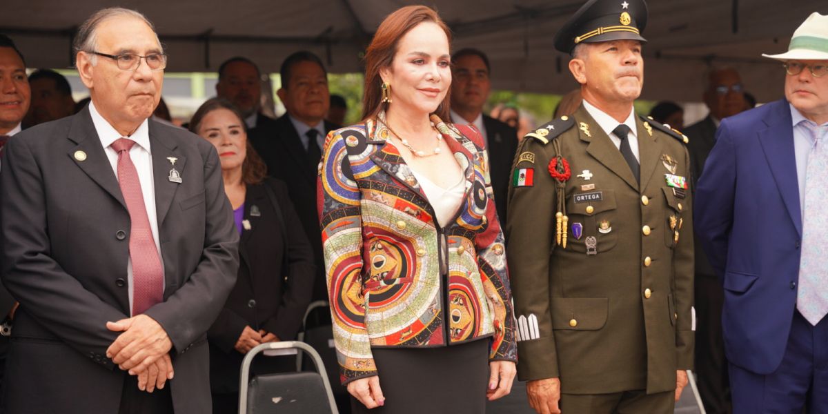 Alcaldesa Carmen Lilia Canturosas destaca legado patriótico de Nuevo Laredo en su 178 aniversario de fundación