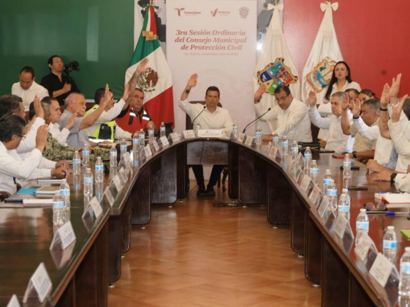 Preside alcalde Lalo Gattás Consejo de Protección Civil para reforzar estrategias por intensas lluvias