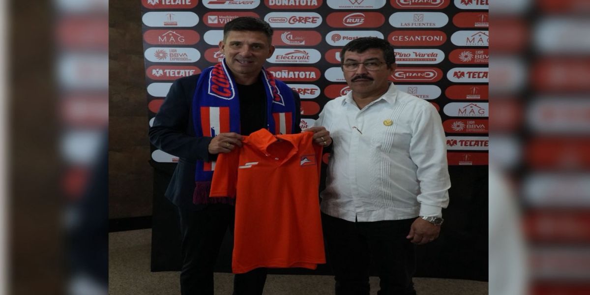 Presentan a Gabriel “El místico” Pereyra como nuevo D. T. del Correcaminos
