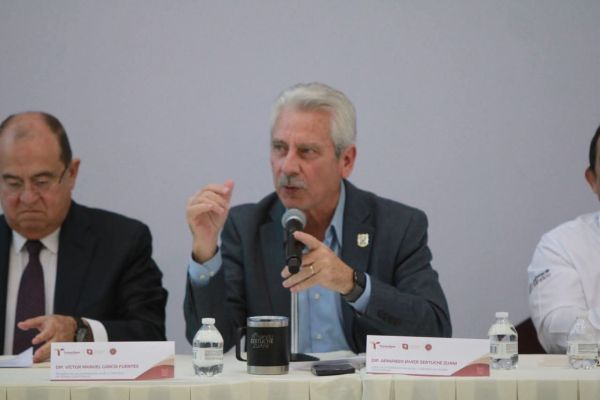 Narcos políticos deben ser juzgados en México, no en el extranjero