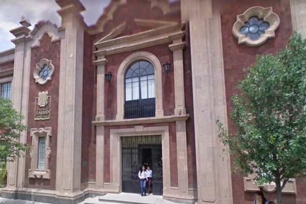 Médica denuncia acoso y represalias en la Secretaria de Salud