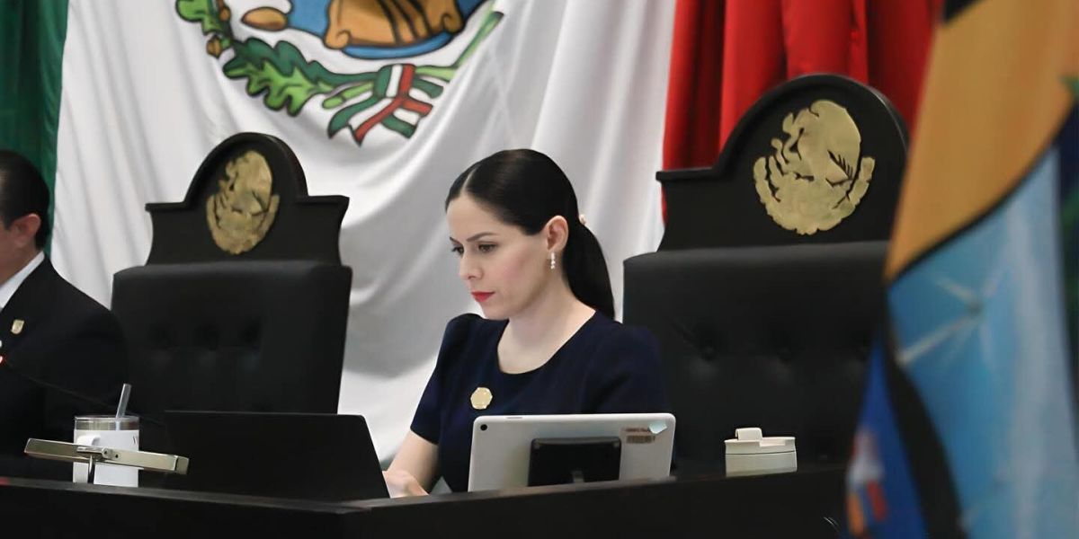 Mayra Benavides defiende participación de mujeres y jóvenes en la política