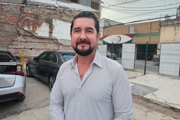 Fervor futbolero deja ventas discretas en restaurantes