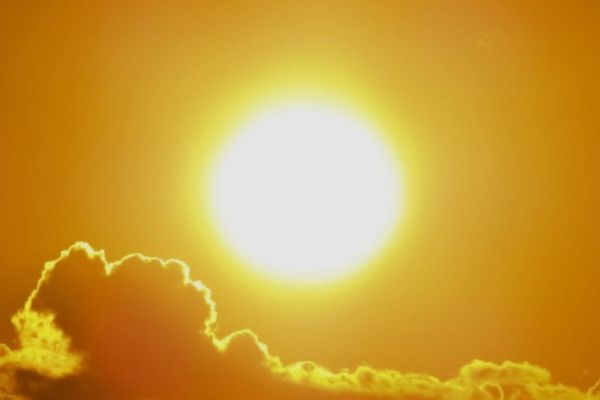 Calor extremo pone en alerta a servicios de salud en Tamaulipas