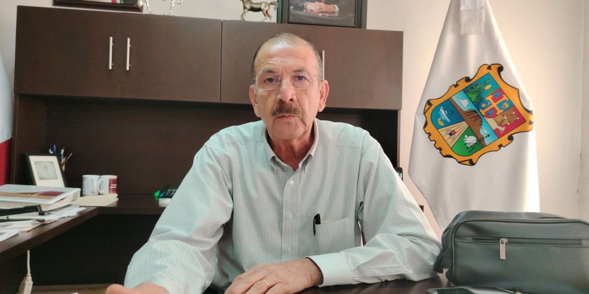 Arrastran adeudos 8 mil concesionarios del transporte público