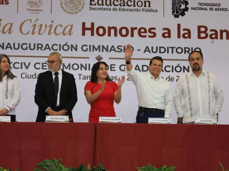 Preside alcalde graduación en el Tecnológico Victoria