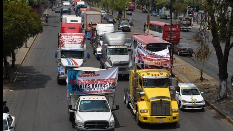 Transportistas anuncian bloqueos carreteros en todo el país este miércoles
