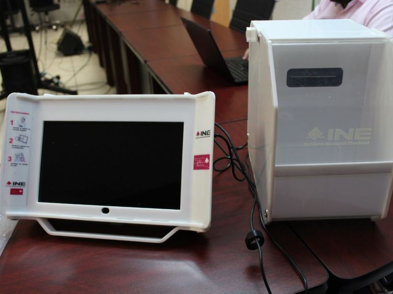 INE prepara urnas electrónicas para votación digital