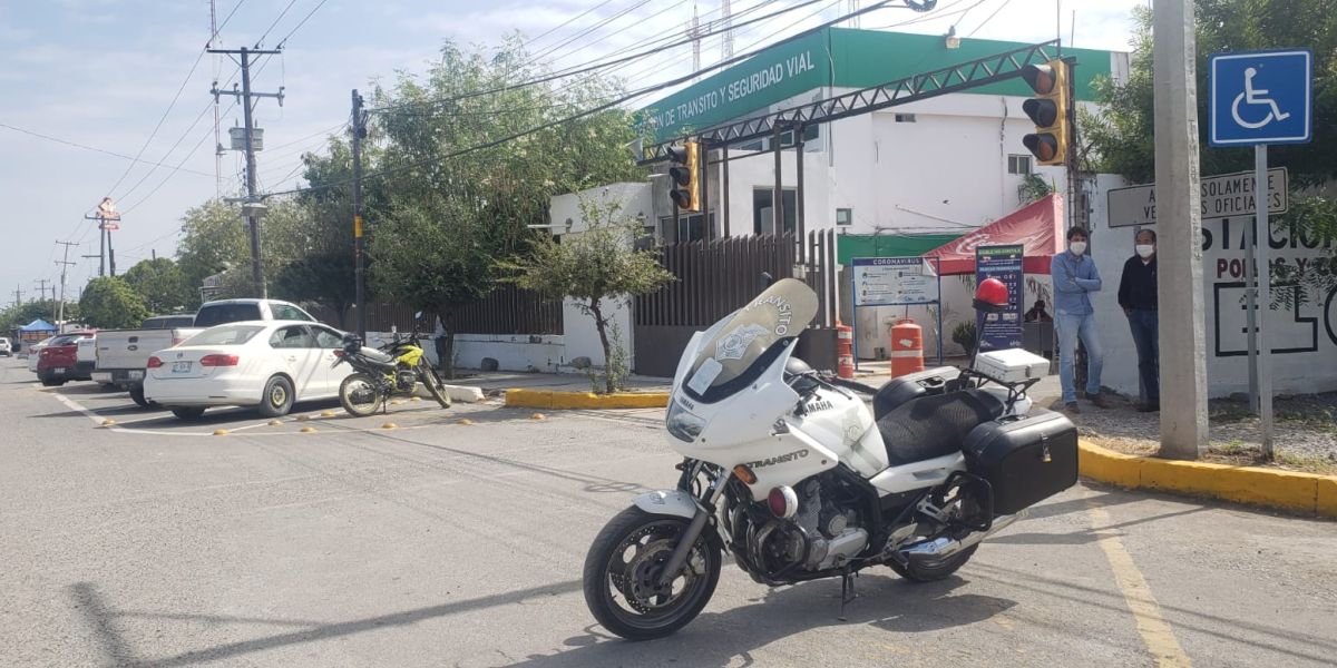 Separan a mando de Tránsito; investigan a seis elementos más