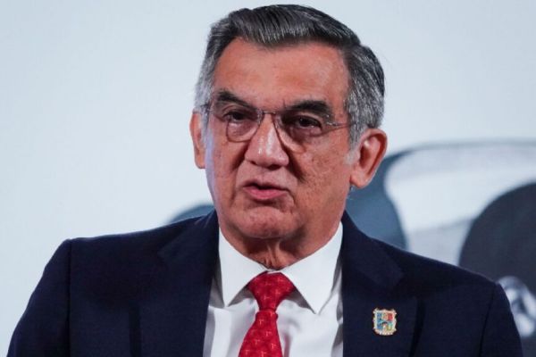 Américo Villarreal niega ser informante de Estados Unidos
