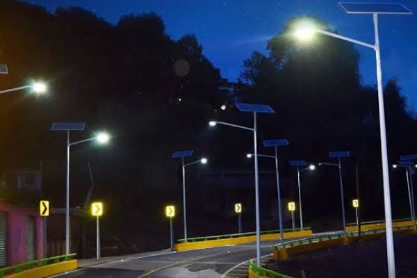Municipios podrán modernizar alumbrado público con energía solar