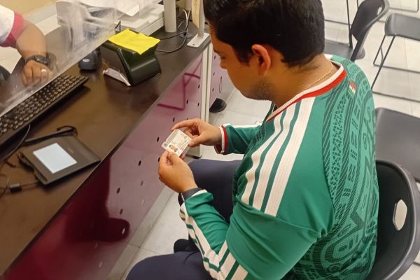 Tamaulipas “estrena” credecial del INE