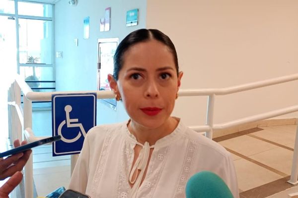 Exigen resultados, no relevos en Salud