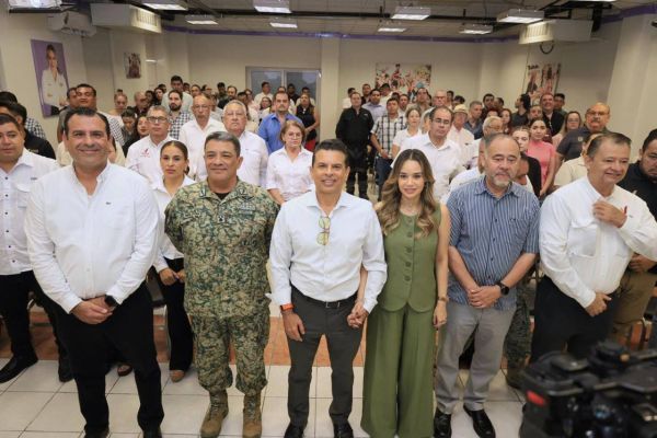 Asiste alcalde a presentación del programa de la Cultura de Seguridad Nacional