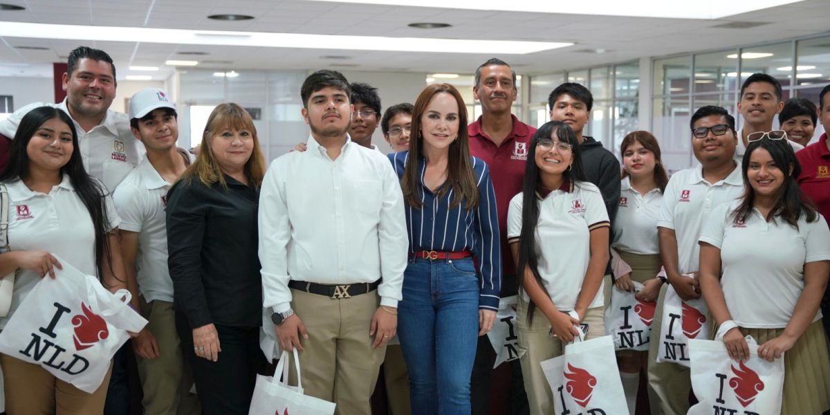 Carmen Lilia Canturosas reconoce a campeones del interpreparatorias 2026 y reafirma compromiso con la educación