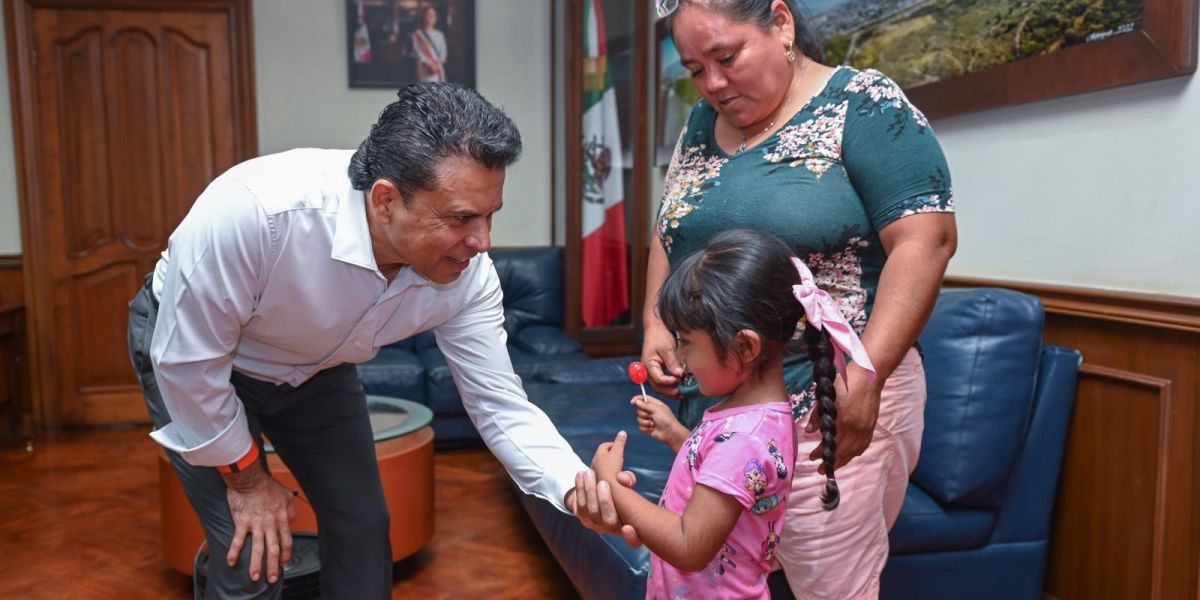 Cumple alcalde Lalo Gattás compromisos con la ciudadanía