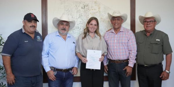 Ale Cárdenas es la primera Embajadora de Buena Voluntad de la FEMCAE