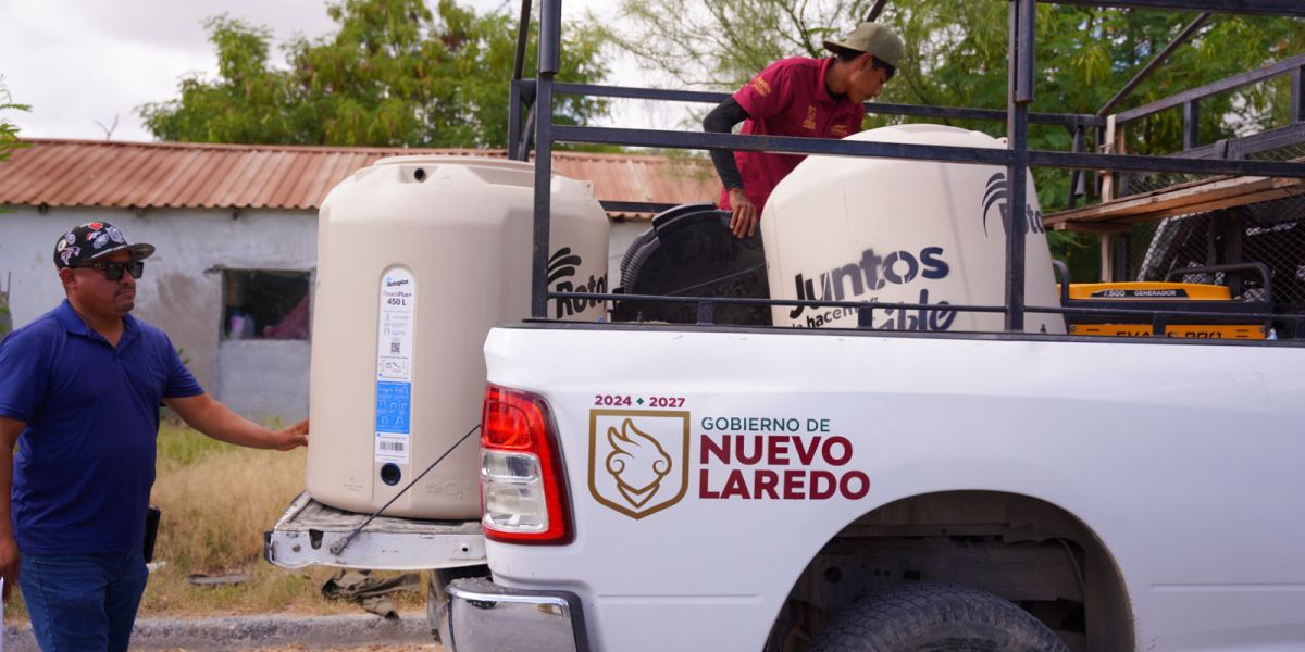 COMAPA Y gobierno municipal atienden a familias de zonas altas con entrega e instalación de 200 tinacos