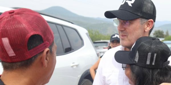 Senador se deslinda de empresas investigadas por huachicol